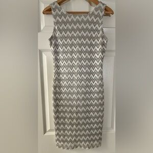 Chic Chevron Pattern Mini Dress